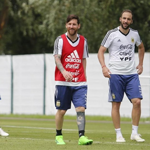 WORLD CUP 2018: Leo Messi: 'Tôi sẽ không giải nghệ chừng nào chưa vô địch thế giới với Argentina' ảnh 4